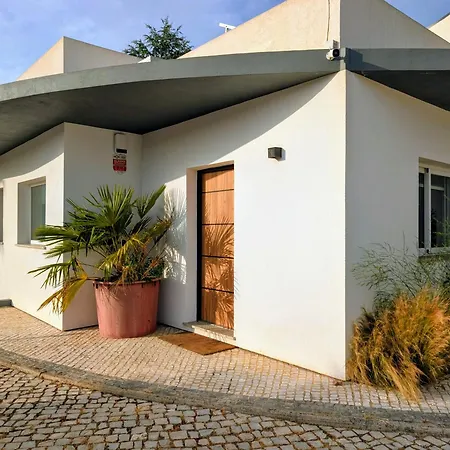 Casa Branca Secluded Modern *