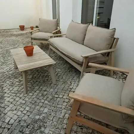 Casa Branca Secluded Modern * Friumes